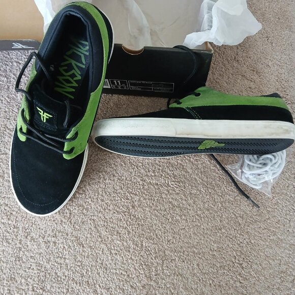 Fallen - Roach - Picture 2 of 7